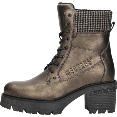 Mustang Veterschoenen Hak Veterschoenen Hak - Goudkleur - Maat 42