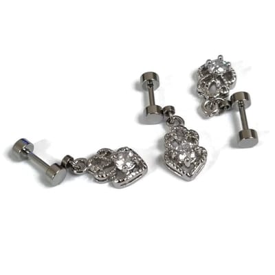 Aramat Jewels | Piercings | Stalen Helixpiercing met Hartvormige Zirkonia | | | |6mm | Staal | Volwassenen | Verkleurd niet