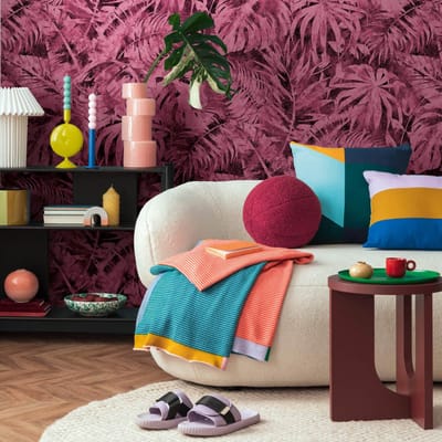 Fotobehang Profhome 791458-GU vliesbehang hardvinyl warmdruk in reliëf licht gestructureerd met palmen mat pink magenta zwart bordeauxpaars 1,59 m x 2,8 m