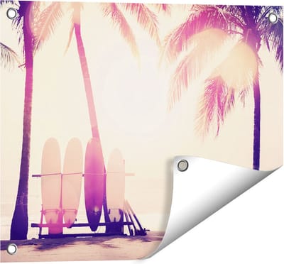 Gards Tuinposter Tropisch Strand met Surfborden - 50x40 cm - Tuindoek - Tuindecoratie - Wanddecoratie buiten - Tuinschilderij