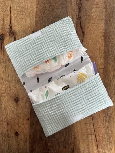 Luieretui Mintgroen Veertjes | Luieretui | Baby | Luier | Handmade |