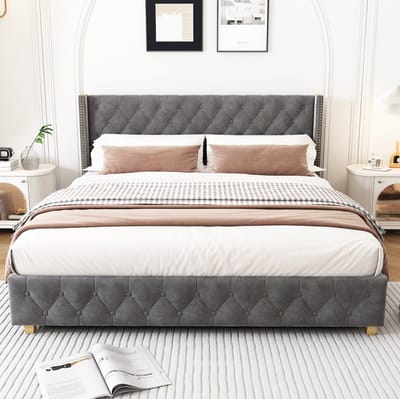MEUNIQ gestoffeerd bed 180x200 cm met lattenbodem en hoofdbord, tweepersoons bed met knoopdetails, nagelrand en houten poten voor slaapkamer, grijs