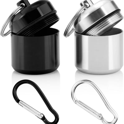 Oneay Pillendoosje, mini aluminium pillenflesje, compact en draagbaar, geschikt voor dagelijks gebruik en kamperen (2 kleuren)