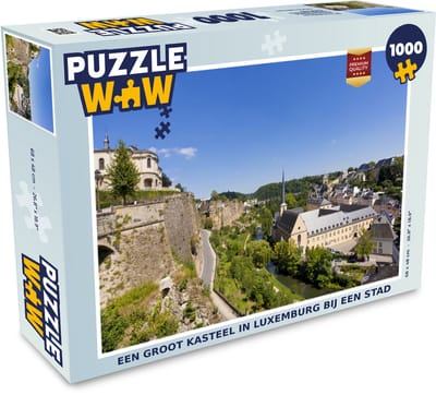Puzzel Een groot kasteel in Luxemburg bij een stad - Legpuzzel - Puzzel 1000 stukjes volwassenen