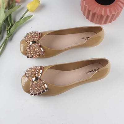 Dames Zomer PVC Sandalen Binnen- en Buitenshuis Dragen Mode Effen Kleur Kralen Casual Nieuwe Platte Damesschoenen 37 brown