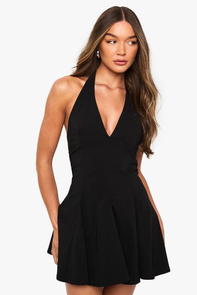 boohoo Dames Bengaline Halterneck Geplisseerde Skater Jurk | Zwart | Maat: 36