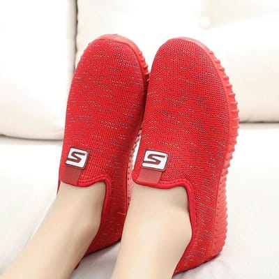 Chaussures de sport respirantes pour femmes Printemps et Automne Chaussures en tissu Chaussures décontractées antidérapantes 36 rouge