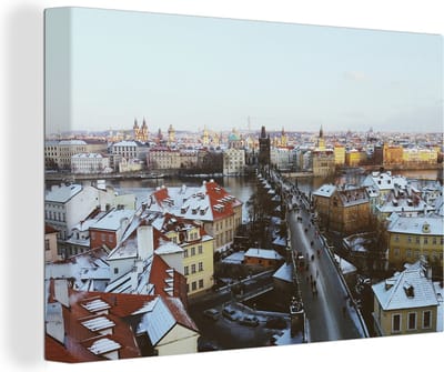 Canvas schilderij 180x120 cm - Wanddecoratie Praag - Winter - Sneeuw - Muurdecoratie woonkamer - Slaapkamer decoratie - Kamer accessoires - Schilderijen