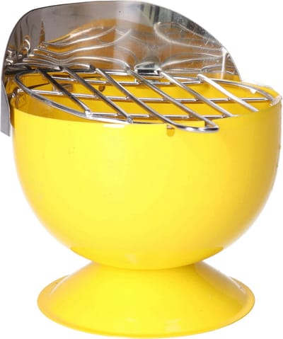 Excellent Houseware Asbak - in BBQ vorm - metaal - 12 cm - geel - voor binnen / buiten