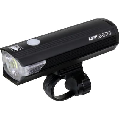 CatEye AMPP2200 Koplamp Fiets – Fietsverlichting Max. 2200 Lumen – Brandduur 1 tot 60 uur – USB oplaadbaar – Spatwaterbestendig – Zeven Lichtmodi