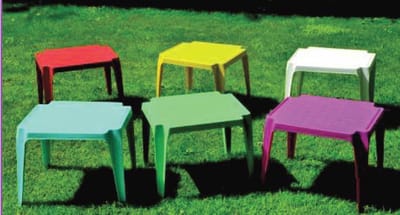 stapelbare tafel kind (willekeurig geleverd)