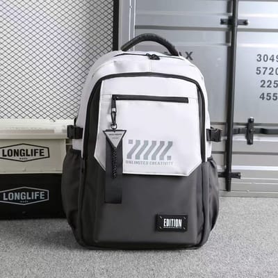 TK-S Rugzak, Lichtgrijs-Grijs en Ruim, 32 Liter, 17,3 inch laptop, drankflesvak. (51x32x20cm)