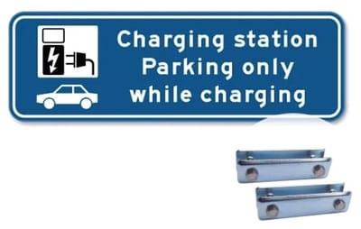 Parkeerbord Charging Station - Weerbestendig Aluminium - 40x15 cm - Bevestiging: Met hekbeugels (voor spijlen- of gaashek)