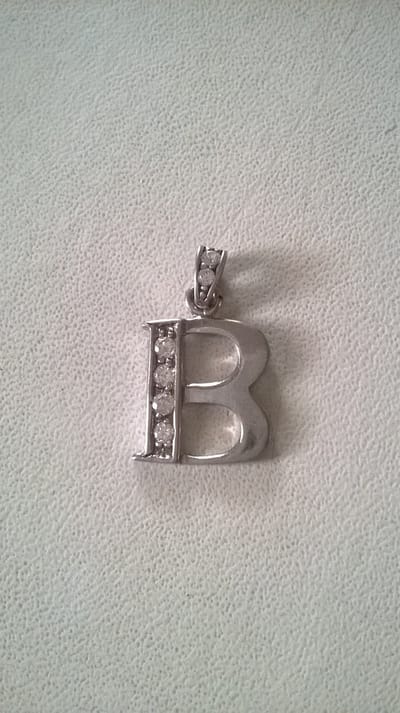 Gemstones-silver letterhanger B 925-sterling zilver met zirkonia