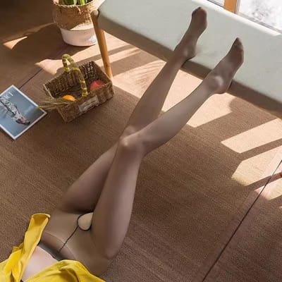 Sexy Open Kruis Panty Extreme Dunheid Kruis Kousen Dames Naadloos T-kruis 0D Kousen Transparante Huid Sokken L beige