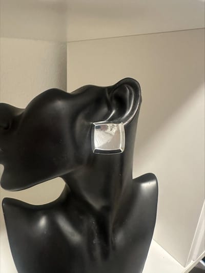 Oversized kubus oorstekers | | Make up | Parfum | Moederdag | Verjaardagscadeau| Cadeautje| Valentijnsdag| Kado | sieraden | vaderdag | oorbellen | oorsieraden