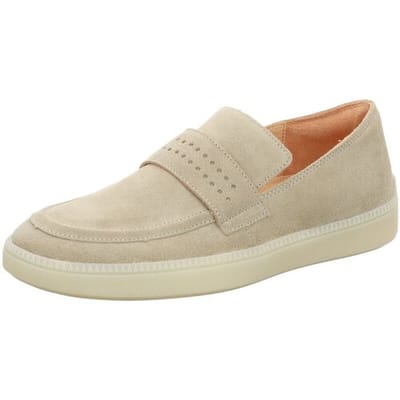 Mocassins Think -