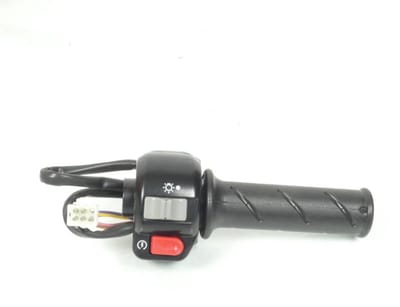 Poignée accélérateur pour scooter Peugeot 100 Vivacity Ø22mm 744444 753999