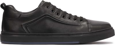 Zwarte sneakers voor heren met een uitpuilend patroon in reliëf