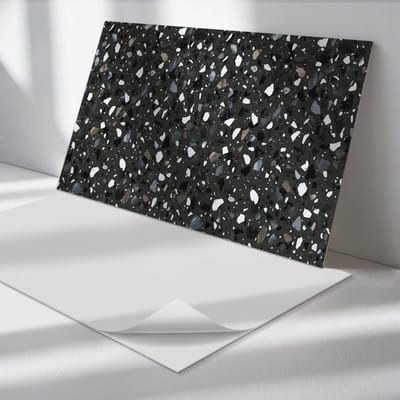 Wallfluent Vinyl Wandpaneel - Steenpatroon met fragmenten Vinyl Wandbekleding - 100 cm x 50 cm - Zwart PVC wandpaneel - 1 stuk - Rechthoekig Wandbekleding Vinyl - Texturen Wandpaneel - Zelfklevend Muurpaneel - Wandpaneel Keuken en Badkamer