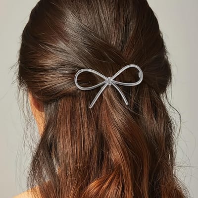 [1 épingle à cheveux dorée] Élégante épingle à cheveux dorée en métal | Barrette minimaliste chic avec un design de ruban torsadé, accessoire de cheveux élégant pour tous les jours black