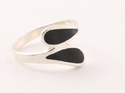 Zilveren ring met onyx - maat 16