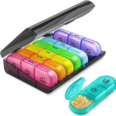 Pillendoos - Weekpillendoos - 7-daagse 3 maal daags pillenorganizer - Draagbare BPA-vrije reisdoos - Geschikt voor vitaminen en supplementen - Zwart met 7 kleurvakken