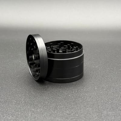 50mm Precisie Kruidenmolen - zinklegering - Grinder - Zwaart