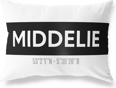 Tuinkussen MIDDELIE - NOORD-HOLLAND met coördinaten - Buitenkussen - Bootkussen - Weerbestendig - Jouw Plaats - Studio216 - Modern - Zwart-Wit - 50x30cm