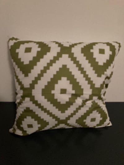 Nordic Geometry Collection Kussenhoes – Olive Green Edition - 45x45 cm
