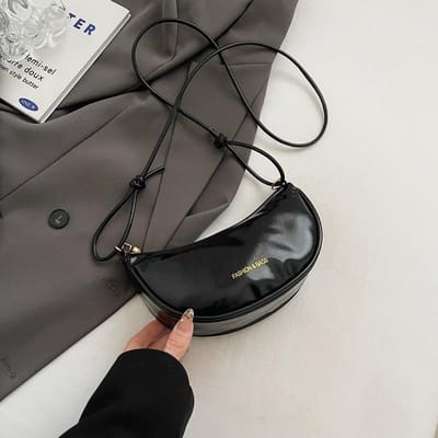 Niche Ontwerp Tas voor Vrouwen Nieuwe Trendy Retro Maanvormige Tas High-end Eénschouder Cross-body Tas voor Vrouwen