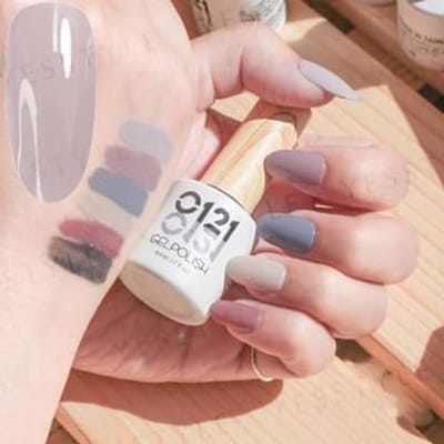 Cosplus - 0121 Nail Gel Polish Monet Collection 531 Pale Pinkish Grey 8ml