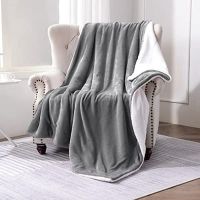 Sherpa Deken - Woondeken Plaid - Bank Ontspannen - Dubbelzijdig Luxe - 150 x 200 cm - Grijs