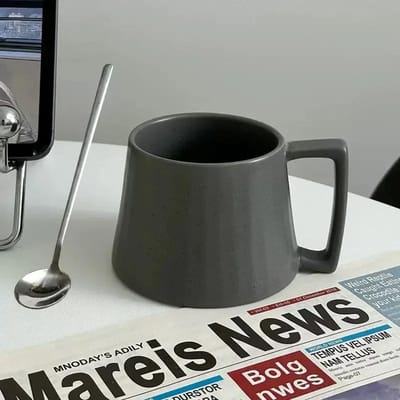 400ml Retro Keramische Koffiekop Creatieve Melkbeker met Lepel Ontbijtkopjes Cappuccino latte Espressokopjes Kantoor Huis Drinkware 400ml gray