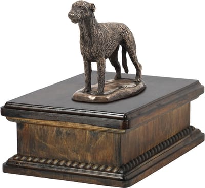 Ierse Wolfhond urn - elegante urn met hondenstandbeeld voor as.