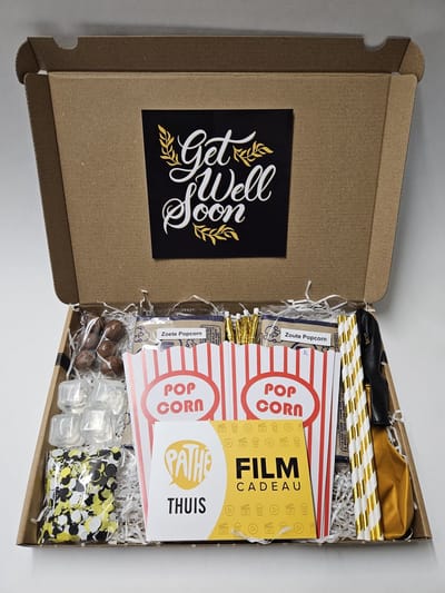 Film Pret Pakket - Get Well Soon met filmcadeaubon, mystery card met persoonlijke (video)boodschap en vele film-feestartikelen | Verjaardag | Jubileum | Zomaar
