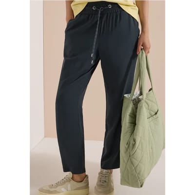 Mid Waist Slim Leg broek in Loose Fit