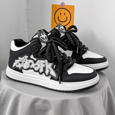 Chaussures de Skateboard Street Hip-hop Homme Baskets Décontractées Chaussures de Sport de Course Extérieur Étudiant Baskets Vulcanisées Originales 39 black