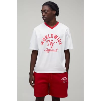 Regular Fit Wereldwijd Bedrukt T-shirt & Short Set | Red | Size XS