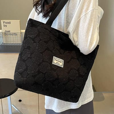 Koreaanse Ins Niche Canvas Tas Nieuwe Mode Commuter Draagtas Vrouwelijke College Studenten' Klas Schoudertas white