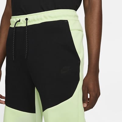 Nike Sportswear Tech Fleece Joggingbroek - Trainingsbroek - Maat XXL - Lime Ice/Zwart/Zwart / Groen Zwart - Sportswear - Training - Heren Trainingsbroek voor Mannen