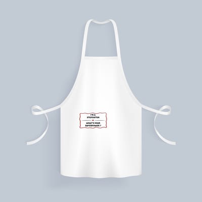 Akyol - i'm a stepsister what's your superpower? Keukenschort - Zus - super stiefzus - verjaardag - cadeautje voor zus - zus artikelen - kado - geschenk - 82 bij 71 cm