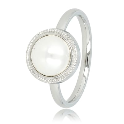 My Bendel - Aanschuifringring Zilverkleurig met Witte Parel - Zilverkleurige Vintage Ring - Witte Parel - Tijdloze Elegantie - met Luxe Cadeauverpakking | Sieraden Voor Dames | Maat 16.00 Mm / Maat 50