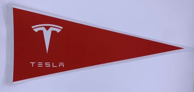 Tesla Motors - Tesla - Tesla auto - Tesla logo - auto - racen - Vaantje - Tesla motors - Tesla motoren - Sportvaantje - Wimpel - Vlag - Pennant -  31*72 cm - Elon Musk