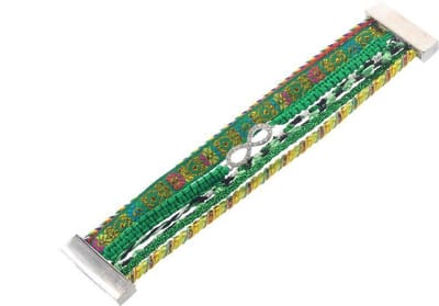 Behave - Groene armband met infinity symbool - Boho stijl voor zomerlook