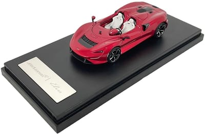 McLaren Elva - 1:64 - LCD Models