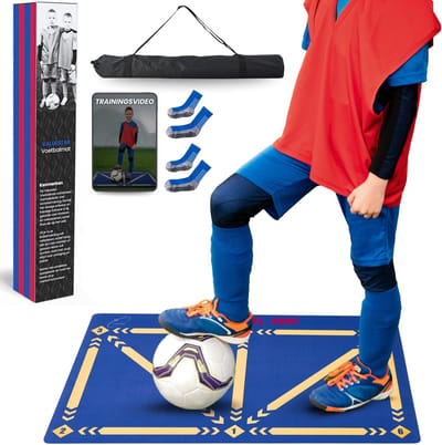 ValueStar ® Voetbalmat - Voetbal Trainingsmat - Dribbelmat - Trainingsmateriaal - Spullen - Opvouwbaar - Incl. 8 Trainingsvideo’s en 2x Gripsokken - 90x60CM