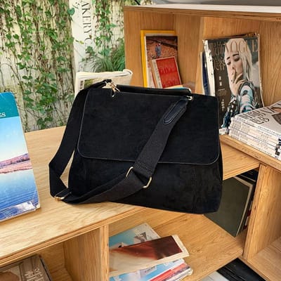Mat Bruin Fluweel Veelzijdige Herfst en Winter Tassen voor Vrouwen Grote Capaciteit Crossbody Tas Schoudertas Dames Tas Grote Tas Nieuwe Stijl black