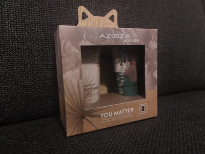 Azoza Ecohabit Handverzorging Cadeauset met Telefoonhouder - 3-delige Handverzorging Geschenkset | Hand Wash - Hand Lotion - Houten Telefoonhouder - Huidverzorging Geschenkset