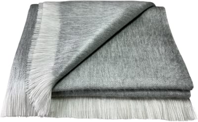 Alpaca D'Luxe Sjaal - Lichtgrijs - Scarf - Sjaal van alpacawol - Zacht en van Kwaliteit - Handgemaakt met alpacawol - Luxe cadeau - Gift - Sjaals Dames - Sjaals Heren - Alpaca - Shawls - Écharpe - Grey - Zakelijk - Zacht en Warm - Comfortabel